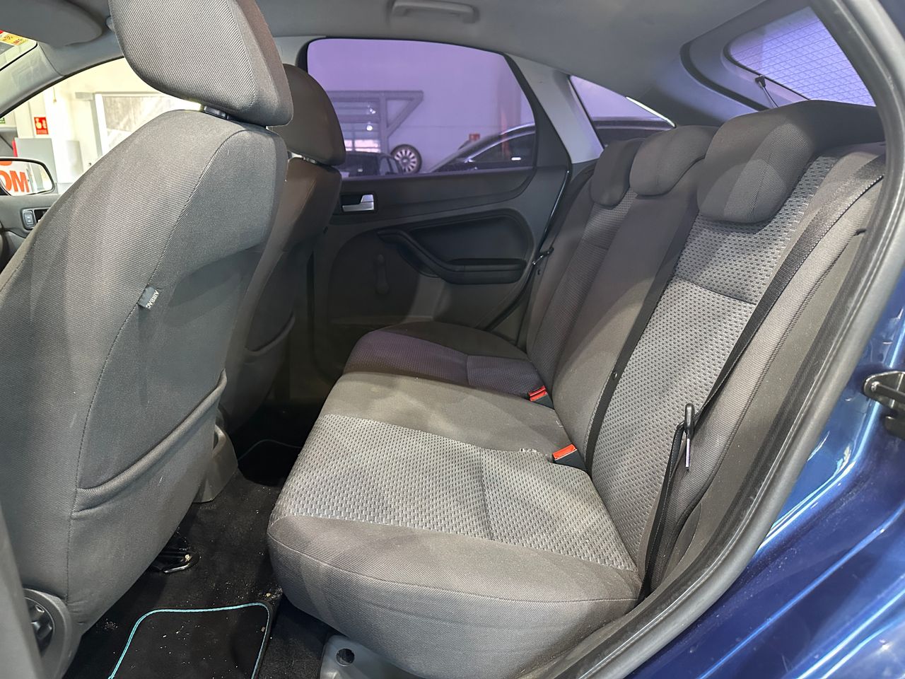 Ford Focus Berlina Ambiente 1.6 TDCi 90cv - Foto 11