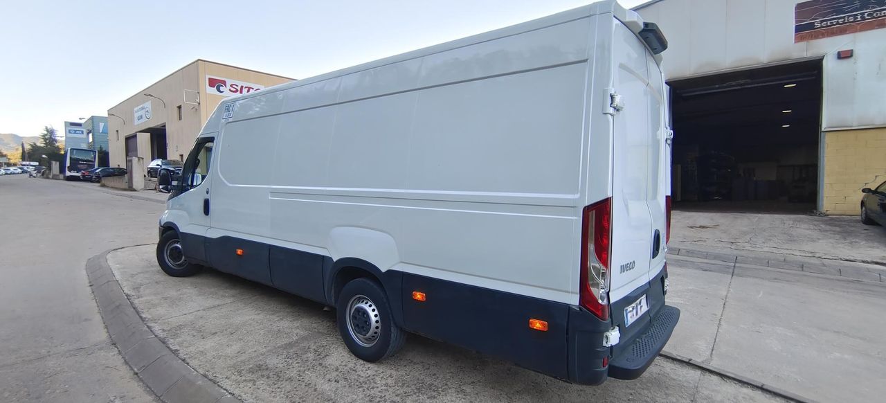 iveco daily 2018 / foto grande (3)