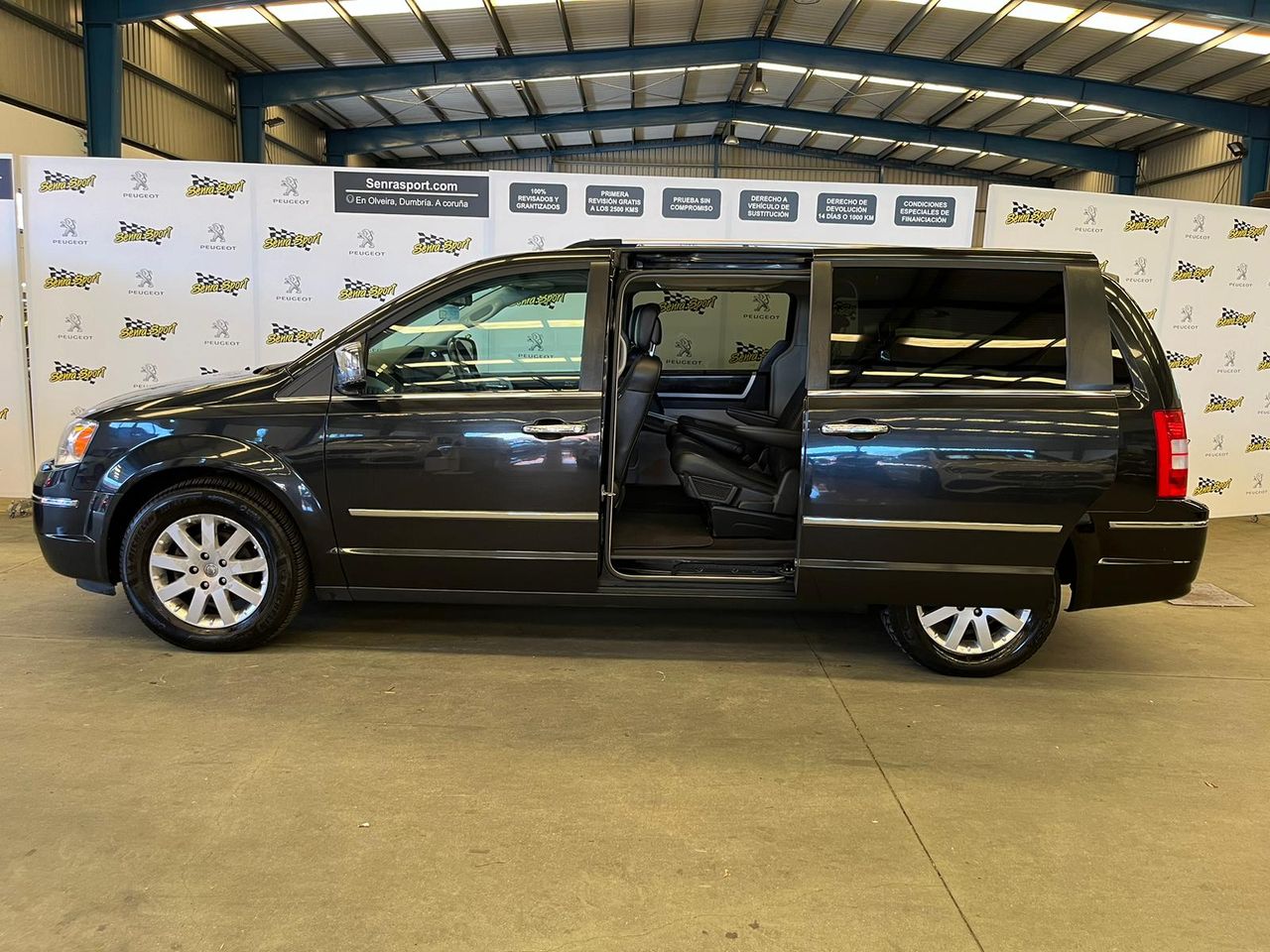 Chrysler Grand voyager Touring 2.8 CRD Confort Plus - Foto 14