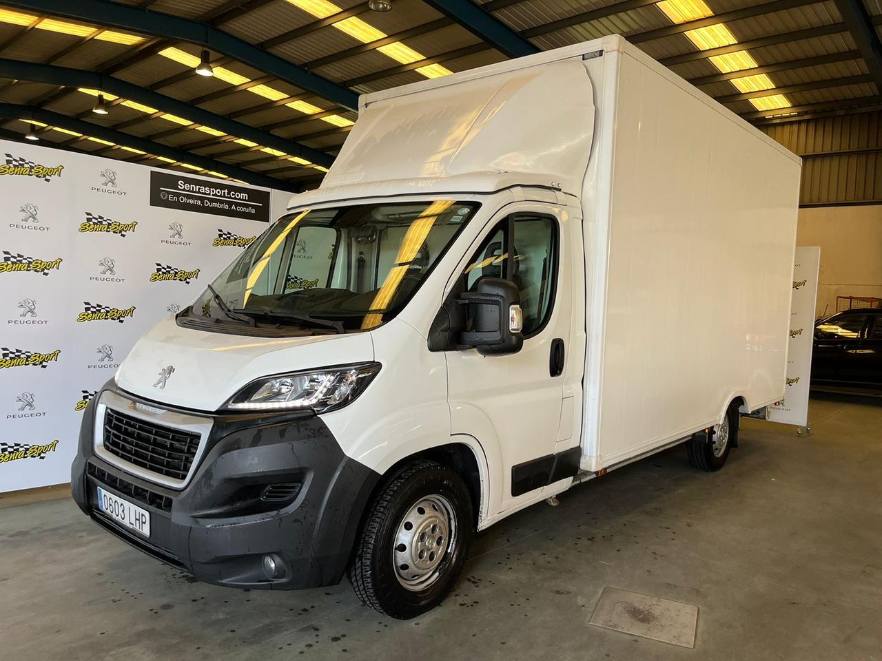 Casas en costa  de segunda mano - peugeot boxer 2020 /
