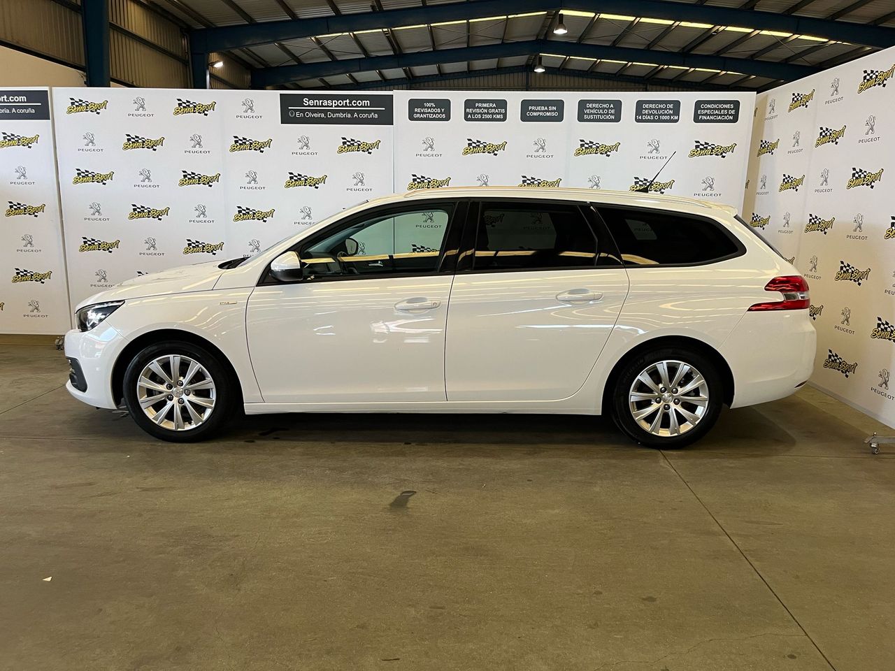 peugeot 308 2020 / foto grande (2)
