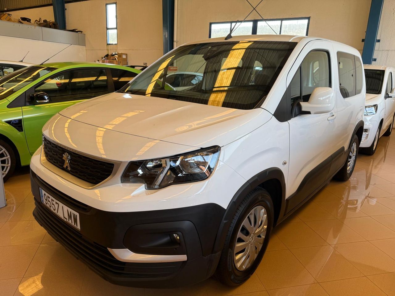 Peugeot Rifter Active Pack Standard BlueHDi 73kW 100CV S&S 6Vel. MAN Standard - Foto 4