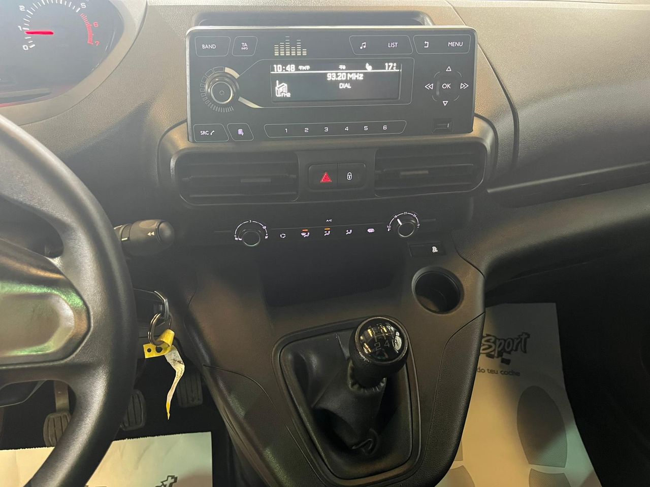 Peugeot Partner PRO STANDAR  - Foto 15