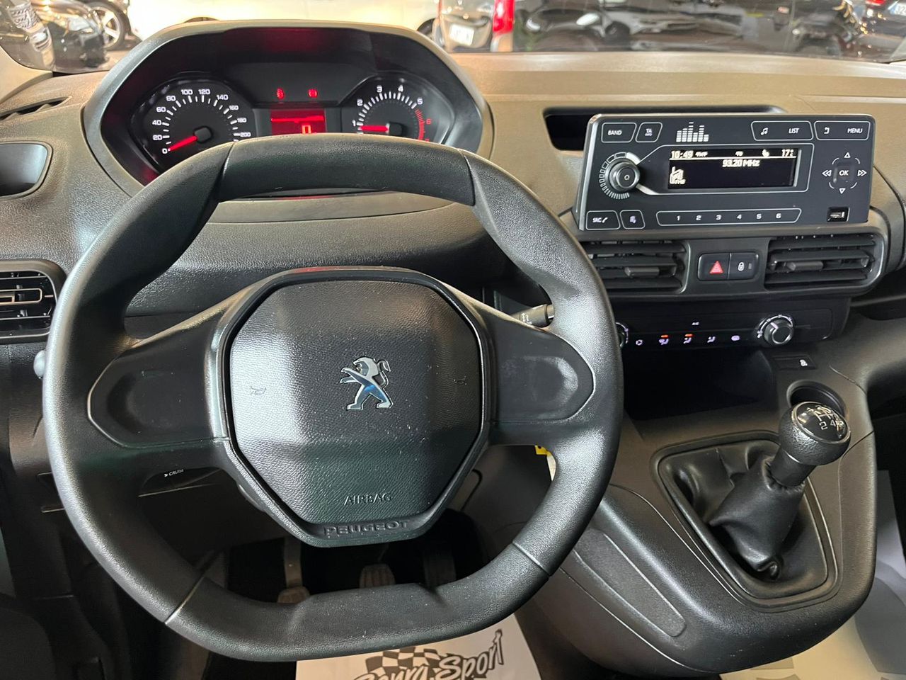 Peugeot Partner PRO STANDAR  - Foto 10