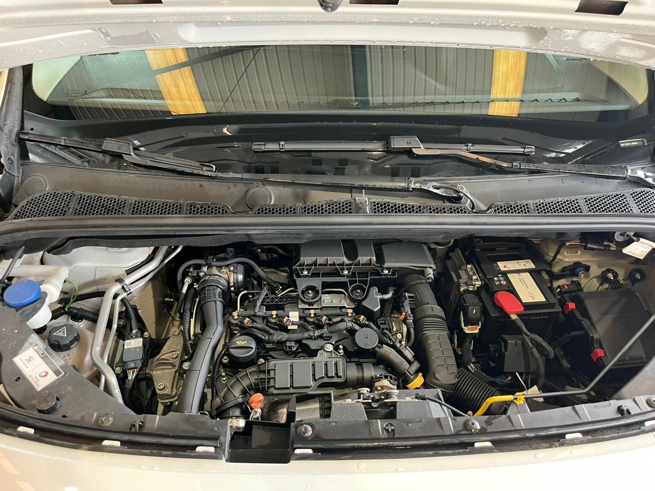 Peugeot Partner PRO STANDAR  - Foto 22