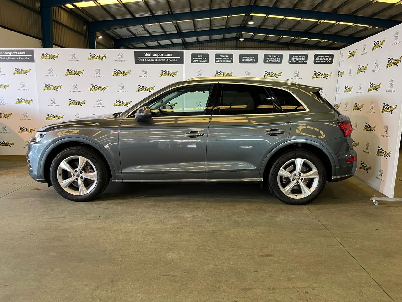 Audi Q5 S line 35 TDI 120kW S tronic SE PUEDE VER Y PROBAR EN SENRA SPORT (PEUGEOT) DUMBRIA - Foto 3