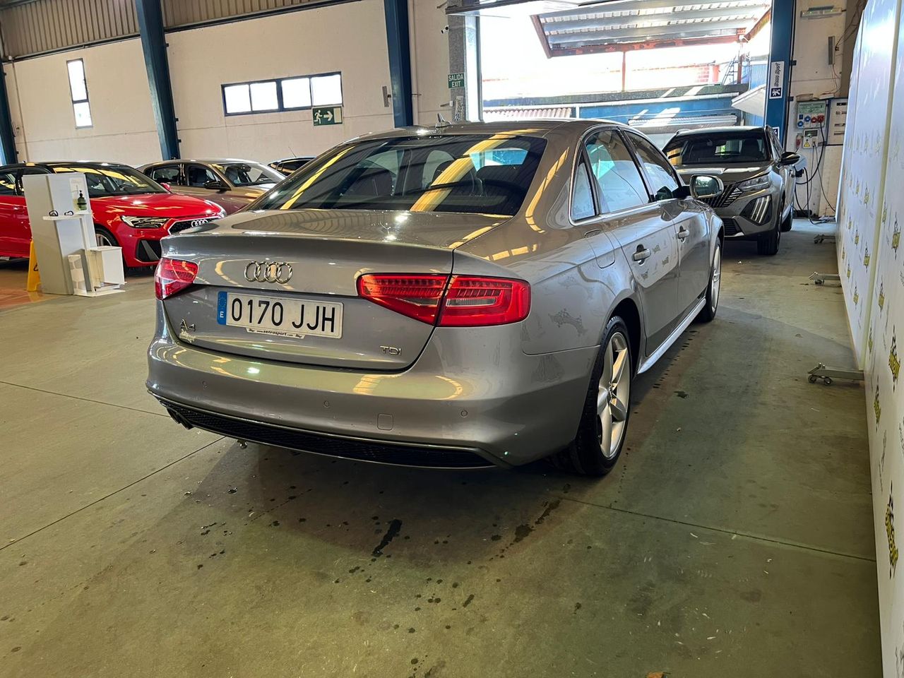 Audi A4 2.0 TDI 150CV S line edition SE PUEDE VER Y PROBAR EN SENRA SPORT (PEUGEOT) DUMBRIA - Foto 8