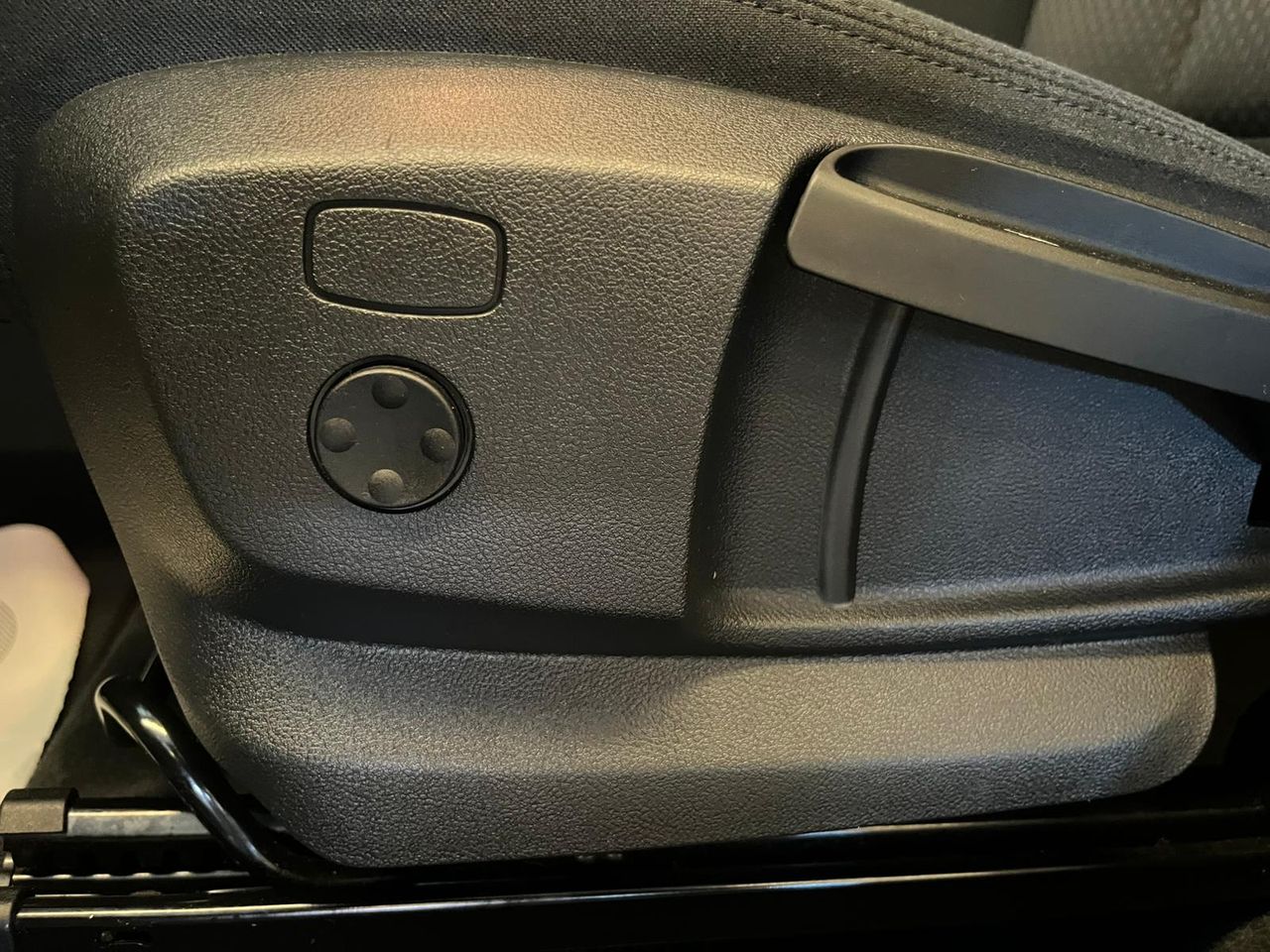 BMW X1 sDrive16d Business SE PUEDE VER Y PROBAR EN SENRA SPORT (PEUGEOT) DUMBRIA - Foto 19