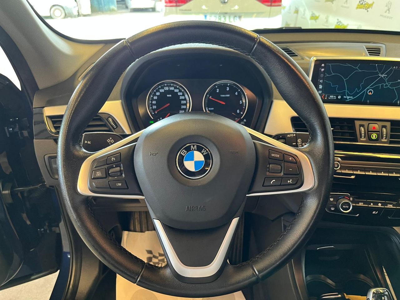 BMW X1 sDrive16d Business SE PUEDE VER Y PROBAR EN SENRA SPORT (PEUGEOT) DUMBRIA - Foto 14