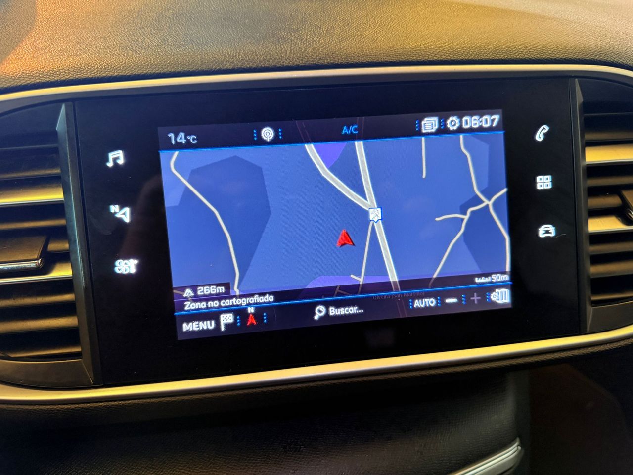 Peugeot 308 SW Allure Pack BlueHDI 130 S&S 12900 - Foto 23