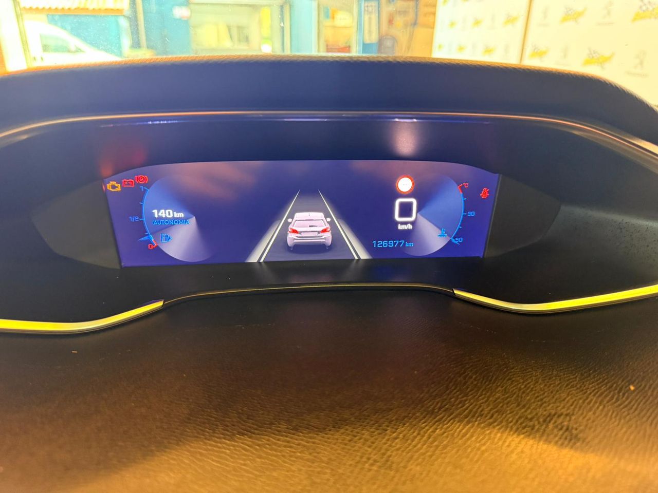 Peugeot 308 SW Allure Pack BlueHDI 130 S&S 12900 - Foto 29