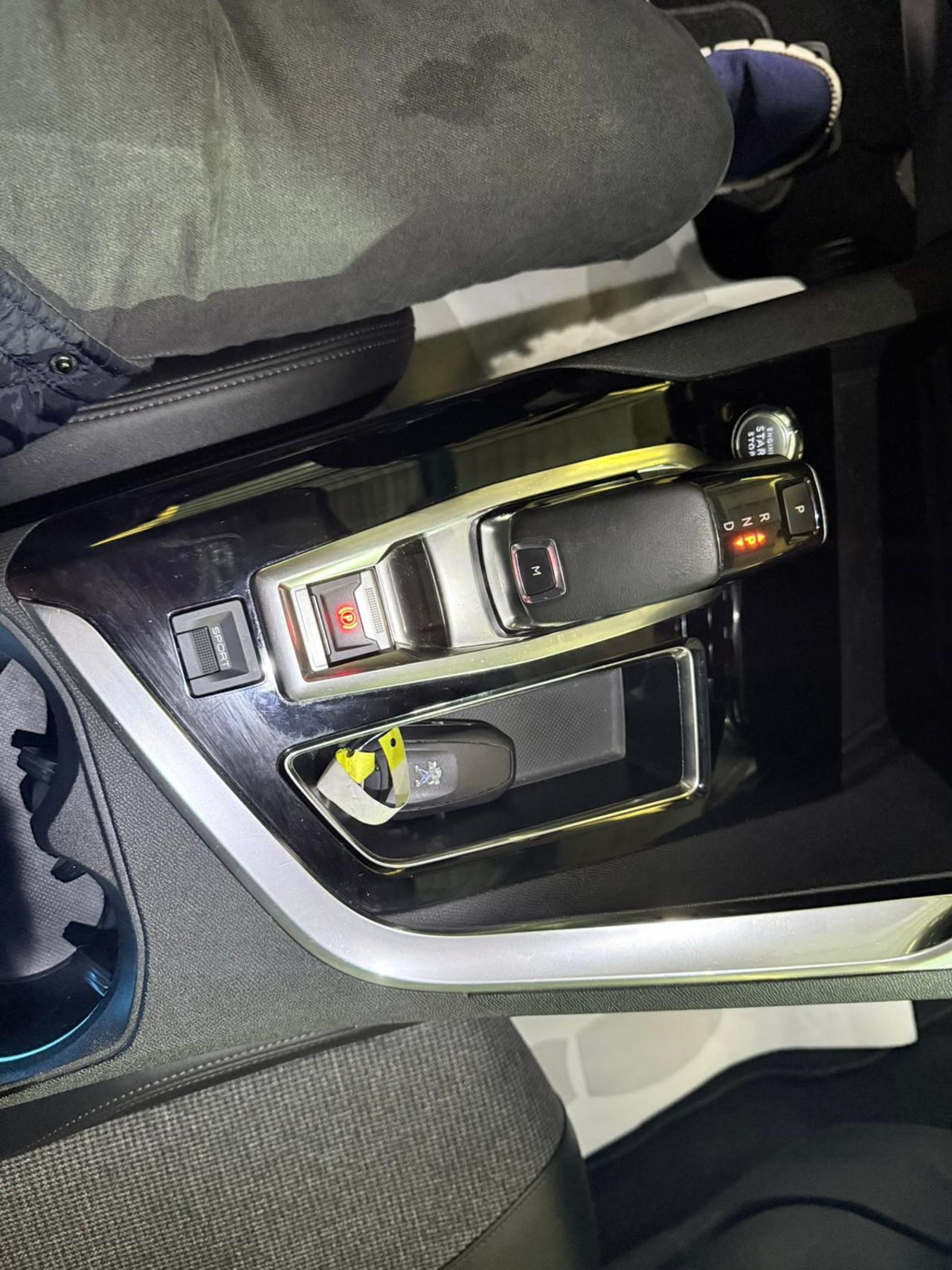 Peugeot 3008 1.5 BlueHDi 96kW S&S Allure Pack EAT8 SE PUEDE VER Y PROBAR EN SENRA SPORT (PEUGEOT) DUMBRIA - Foto 9