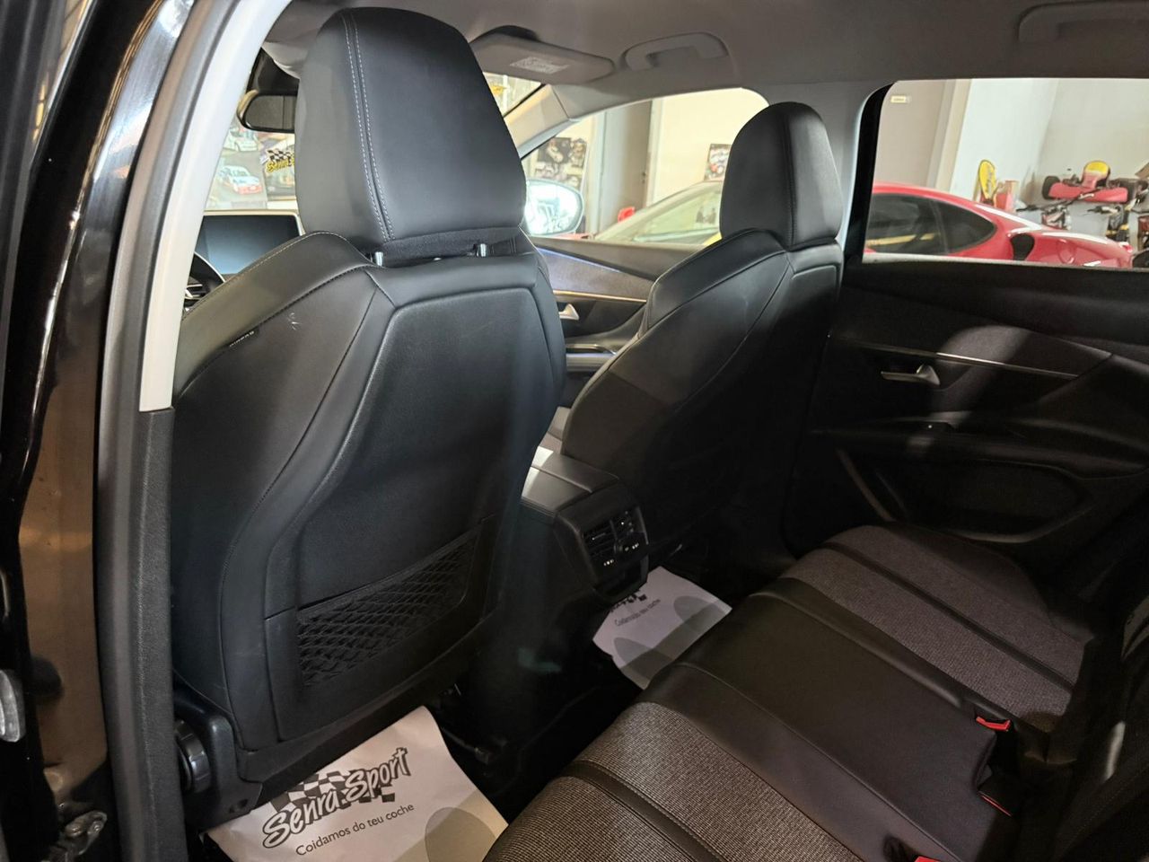 Peugeot 3008 1.5 BlueHDi 96kW S&S Allure Pack EAT8 SE PUEDE VER Y PROBAR EN SENRA SPORT (PEUGEOT) DUMBRIA - Foto 7