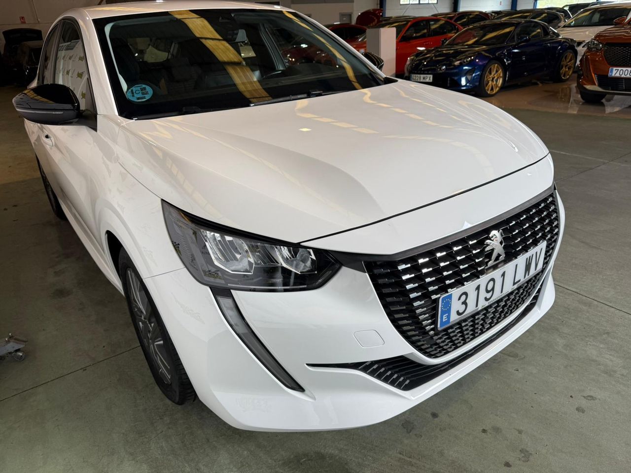 Peugeot 208 BlueHDi 73kW (100CV) Active Pack SE PUEDE VER Y PROBAR EN SENRA SPORT (PEUGEOT) DUMBRIA - Foto 6