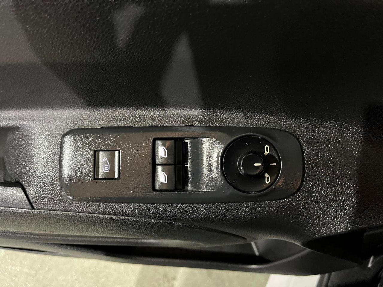 Peugeot Partner PRO STANDAR 100 CV - Foto 15