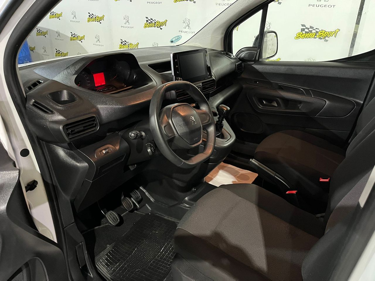 Peugeot Partner PRO STANDAR 100 CV - Foto 10