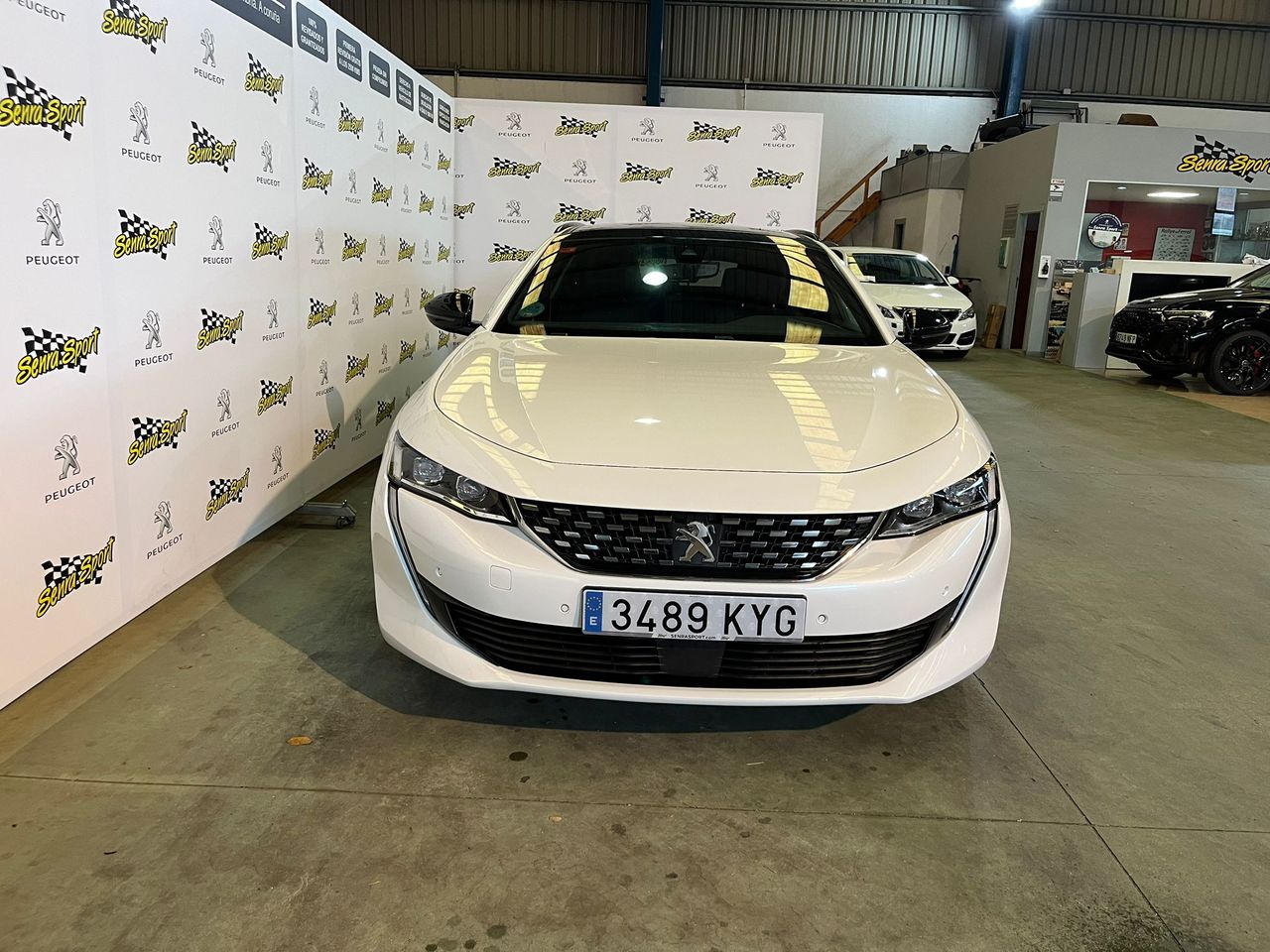 Peugeot 508 SW GTLine BlueHDi 132kW(180CV) S&S EAT8 SE PUEDE VER Y PROBAR EN SENRA SPORT (PEUGEOT) DUMBRIA - Foto 5