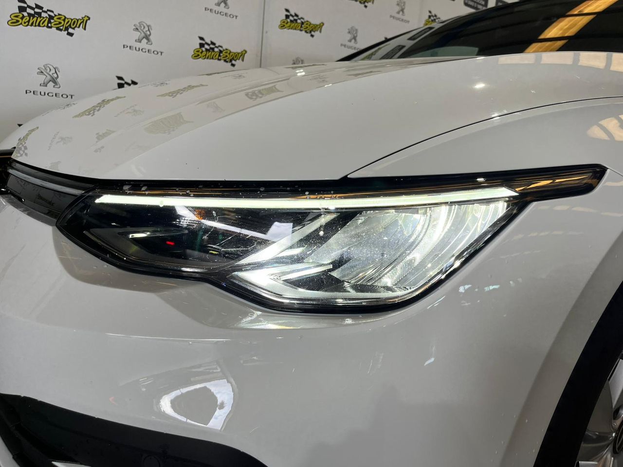 Volkswagen Golf 2.0 TDI 85kW (115CV) - Foto 27