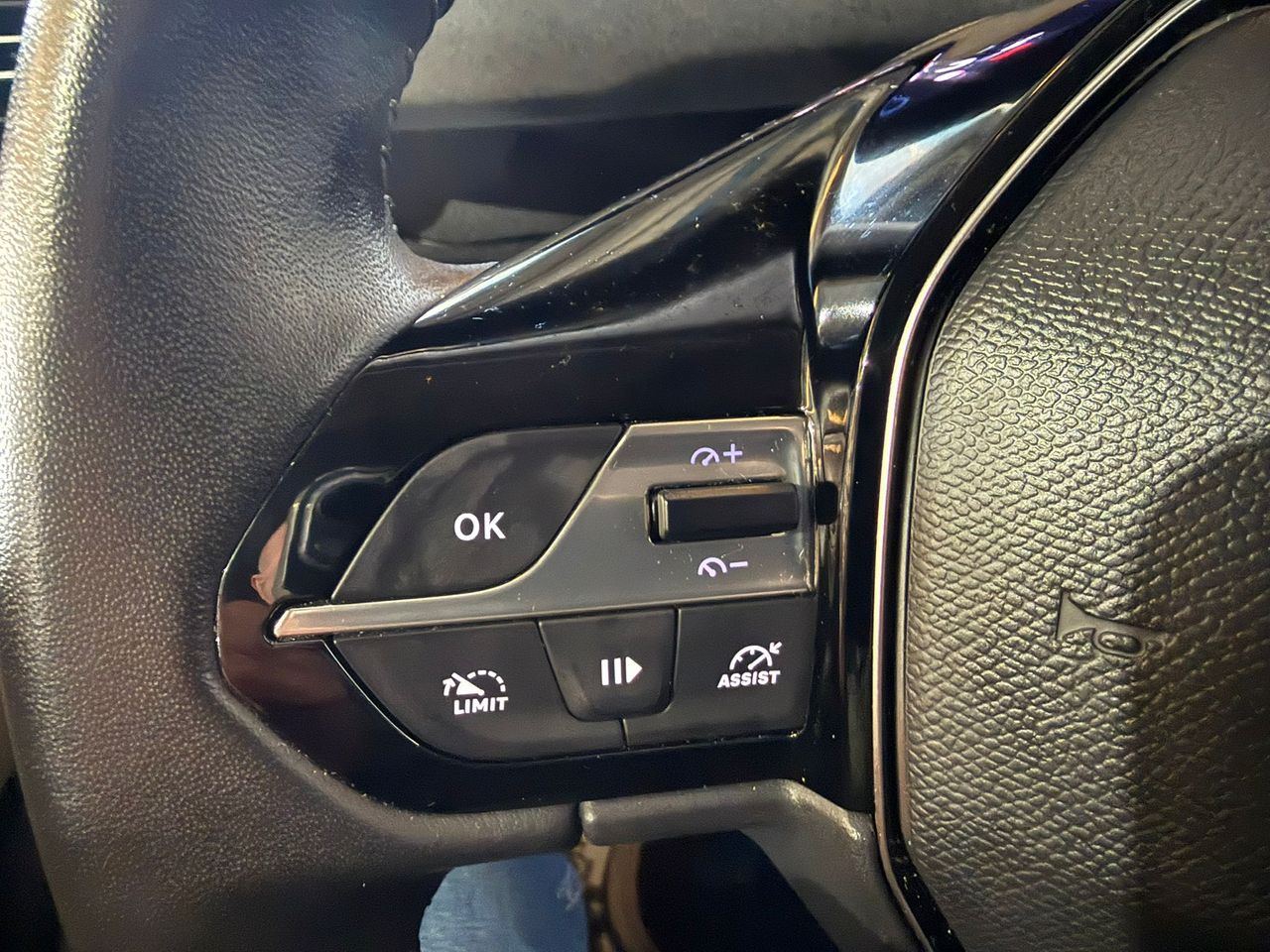 Peugeot Rifter Rifter Allure BlueHDi 100 - Foto 24