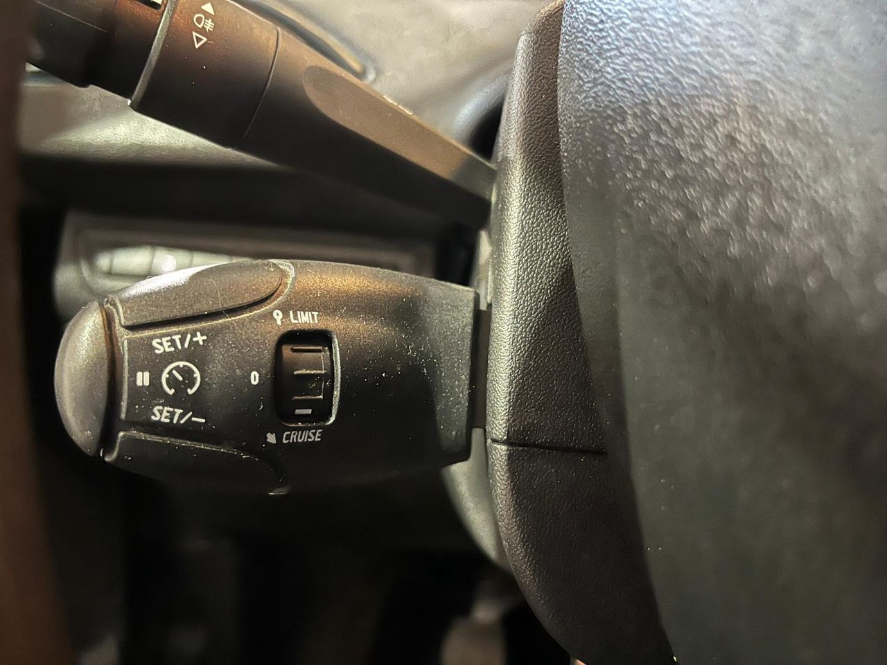 Peugeot 208 5P LIKE 1.6 BlueHDi 55KW (75CV) - Foto 20