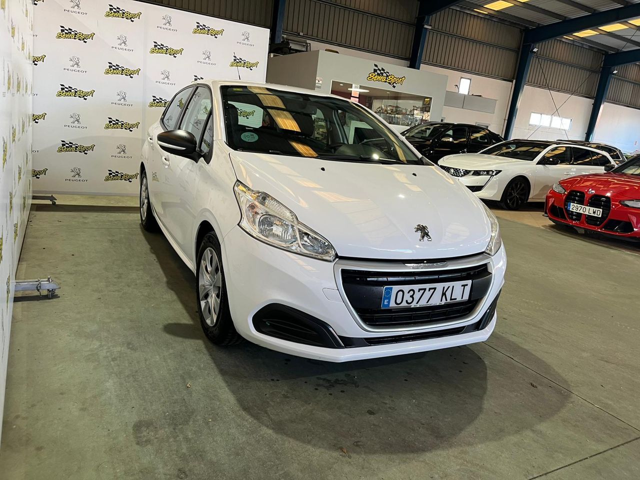 Peugeot 208 5P LIKE 1.6 BlueHDi 55KW (75CV) - Foto 4