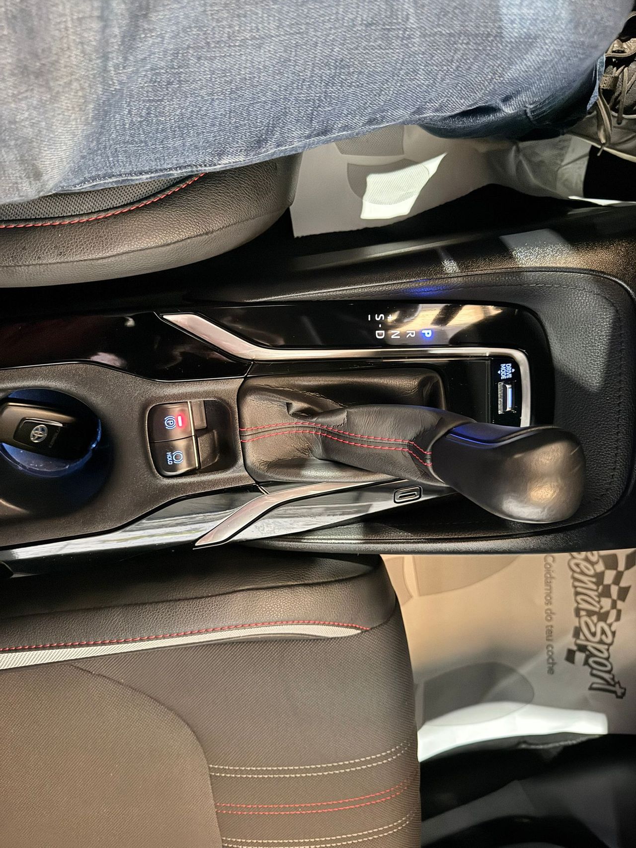 Toyota Corolla 2.0 180H GR-SPORT E-CVT - Foto 24