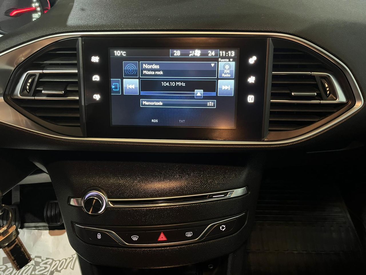 Peugeot 308 Nuevo 308 Active 1.6 BlueHDi 120 - Foto 17