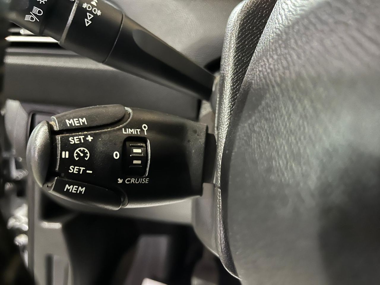 Peugeot 308 Nuevo 308 Active 1.6 BlueHDi 120 - Foto 24