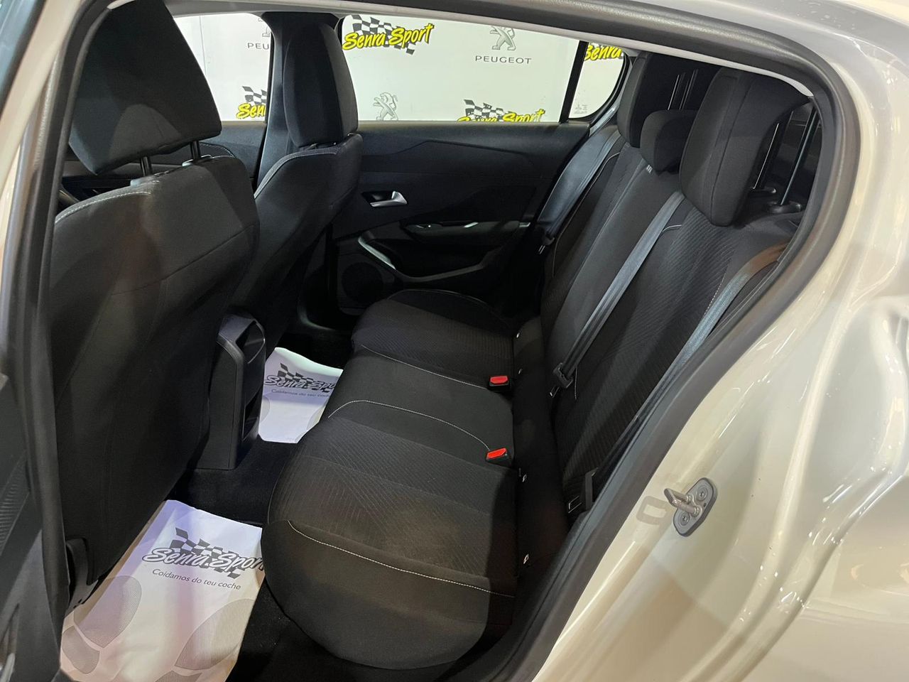 Peugeot 308 5P Active Pack BlueHDi 130 S&S MAN - Foto 15