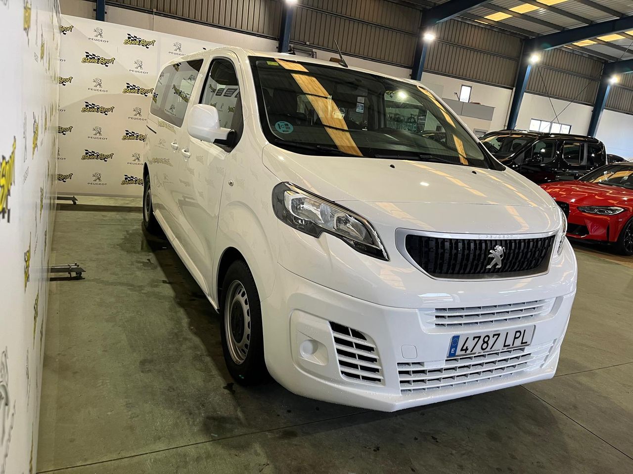 Peugeot Expert COMBI 9 STANDAR 2.0 HDI 145CV - Foto 8