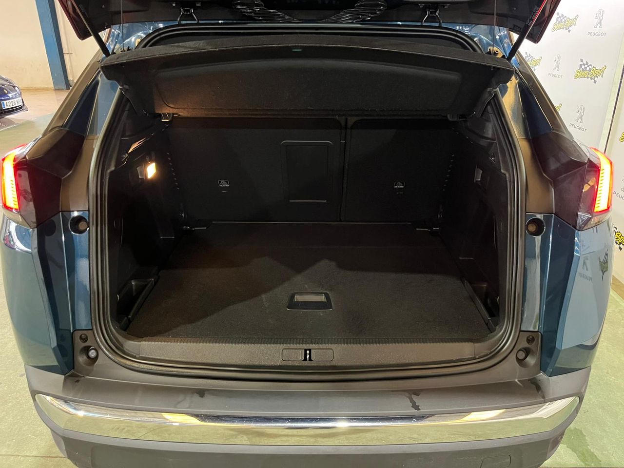 Peugeot 3008 1.5 BlueHDi 96kW S&S Allure Pack EAT8 - Foto 26