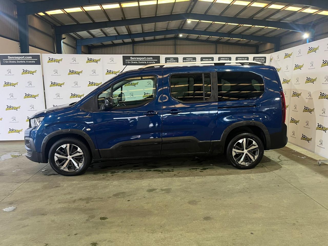 Peugeot Rifter GT LINE LONG HDI 130CV 7 PLAZAS - Foto 3