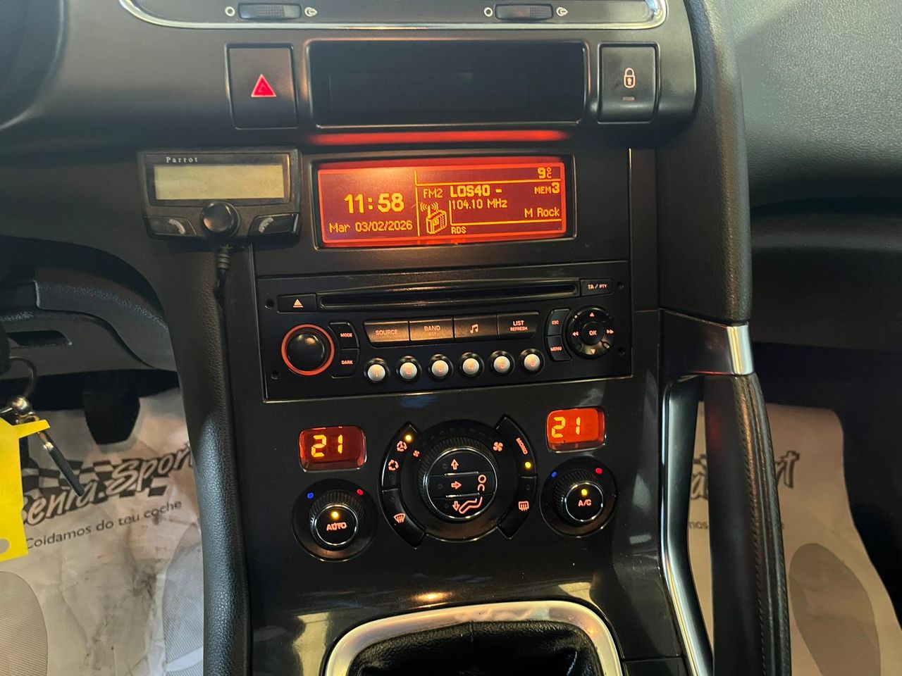 Peugeot 3008 Premium 1.6 HDI 112 FAP - Foto 16