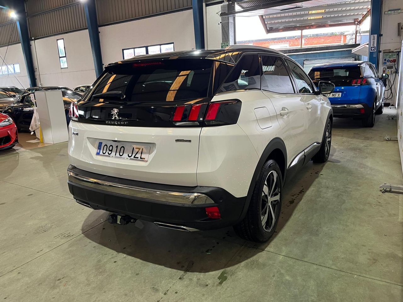 Peugeot 3008 1.6BLUEHDI 88KW (120CV) GT LINE S&S - Foto 6