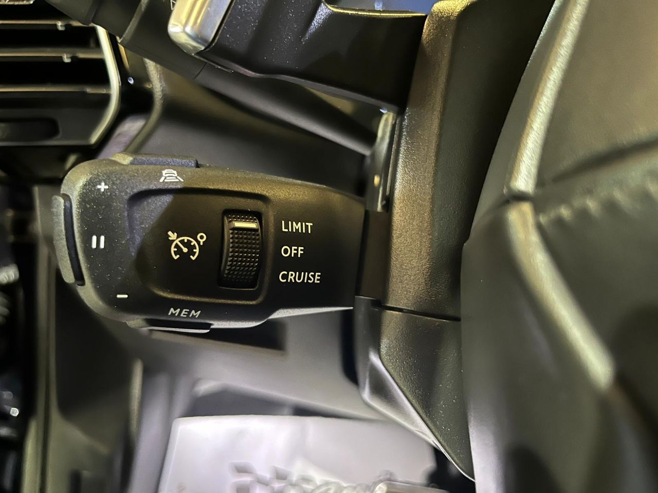 DS DS 7 Crossback 1.6 E-Tense 300 Louvre Auto 4WD - Foto 30