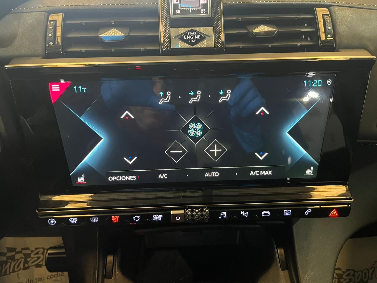 DS DS 7 Crossback 1.6 E-Tense 300 Louvre Auto 4WD - Foto 28