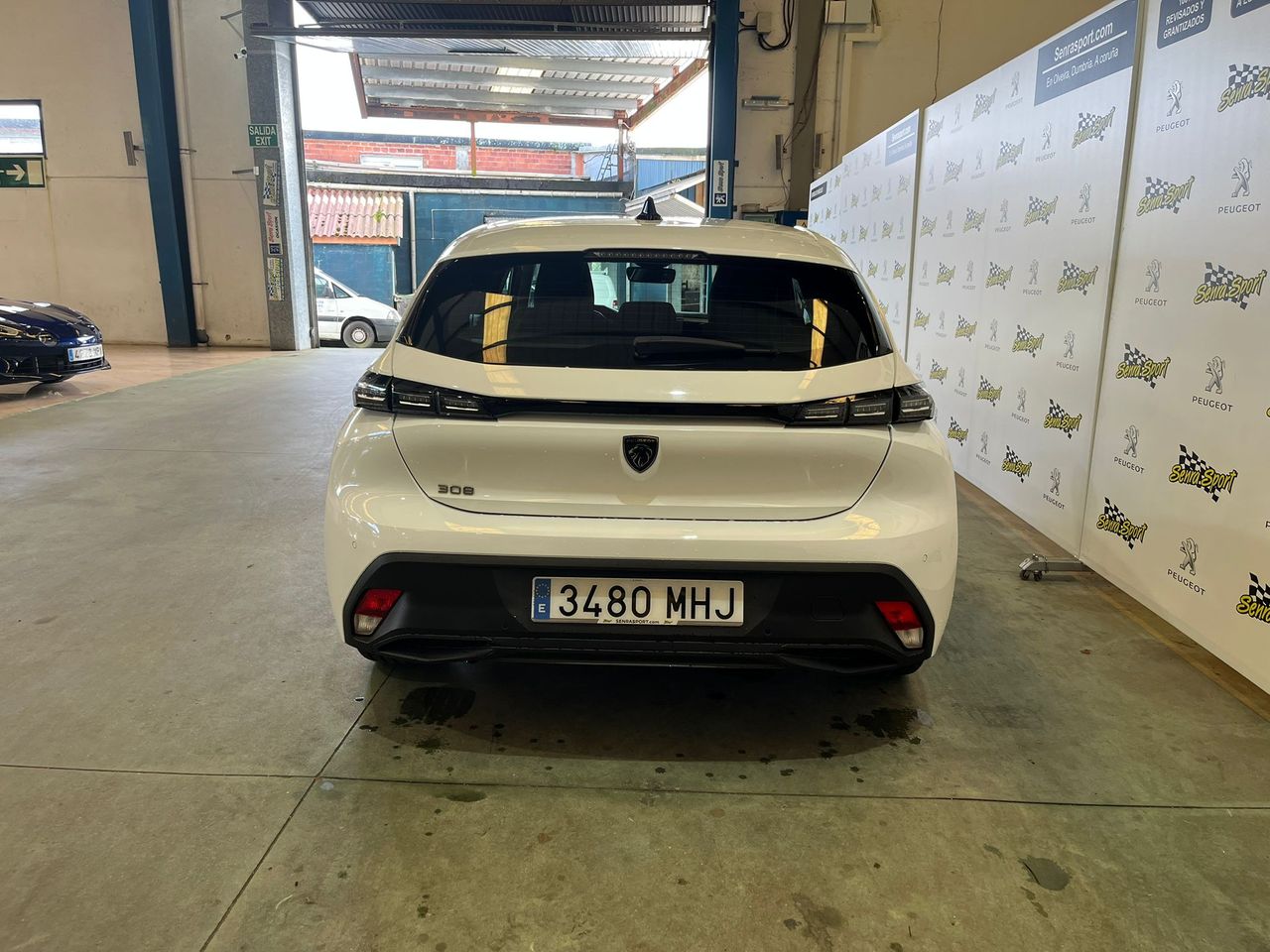 Peugeot 308 5P Active Pack BlueHDi 130 S&S EAT8 - Foto 5