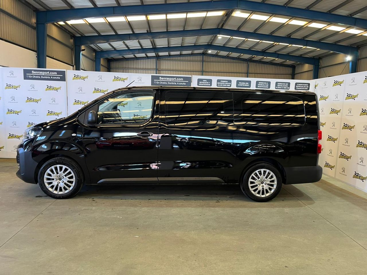 Peugeot Expert COMBI LONG 180CV 9 PLAZAS - Foto 3