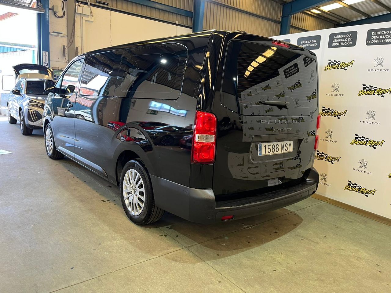 Peugeot Expert COMBI LONG 180CV 9 PLAZAS - Foto 7