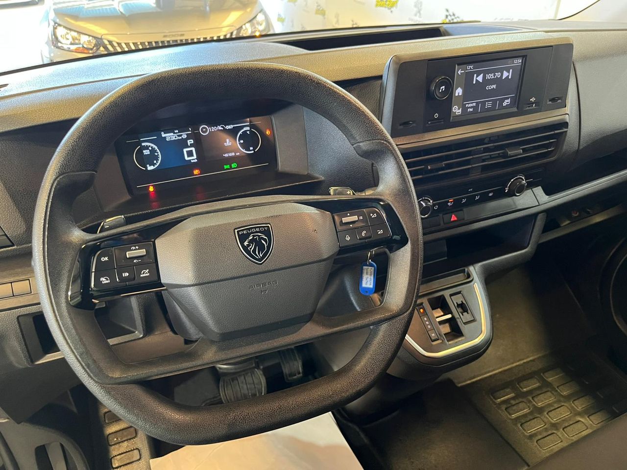 Peugeot Expert COMBI LONG 180CV 9 PLAZAS - Foto 18