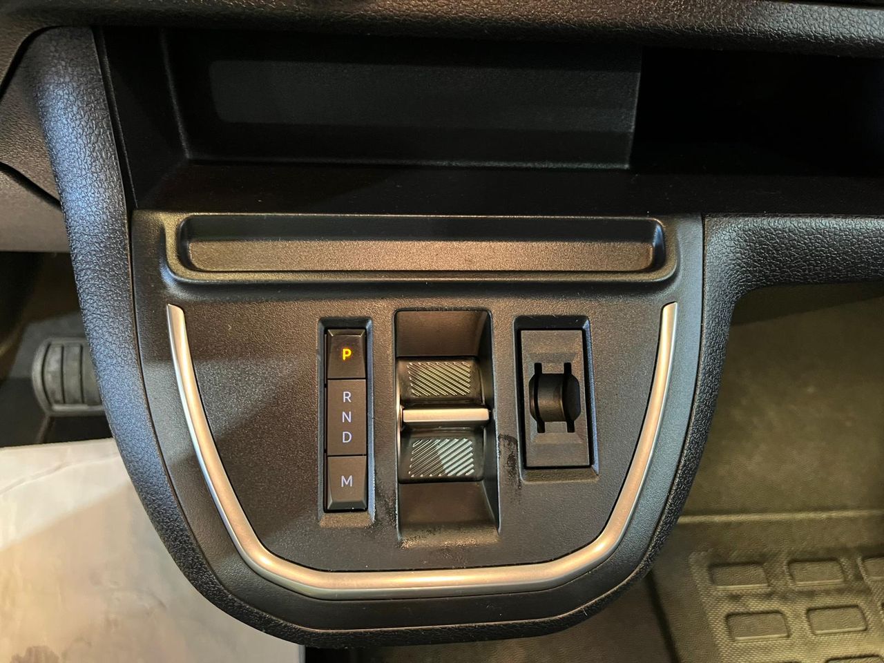 Peugeot Expert COMBI LONG 180CV 9 PLAZAS - Foto 14