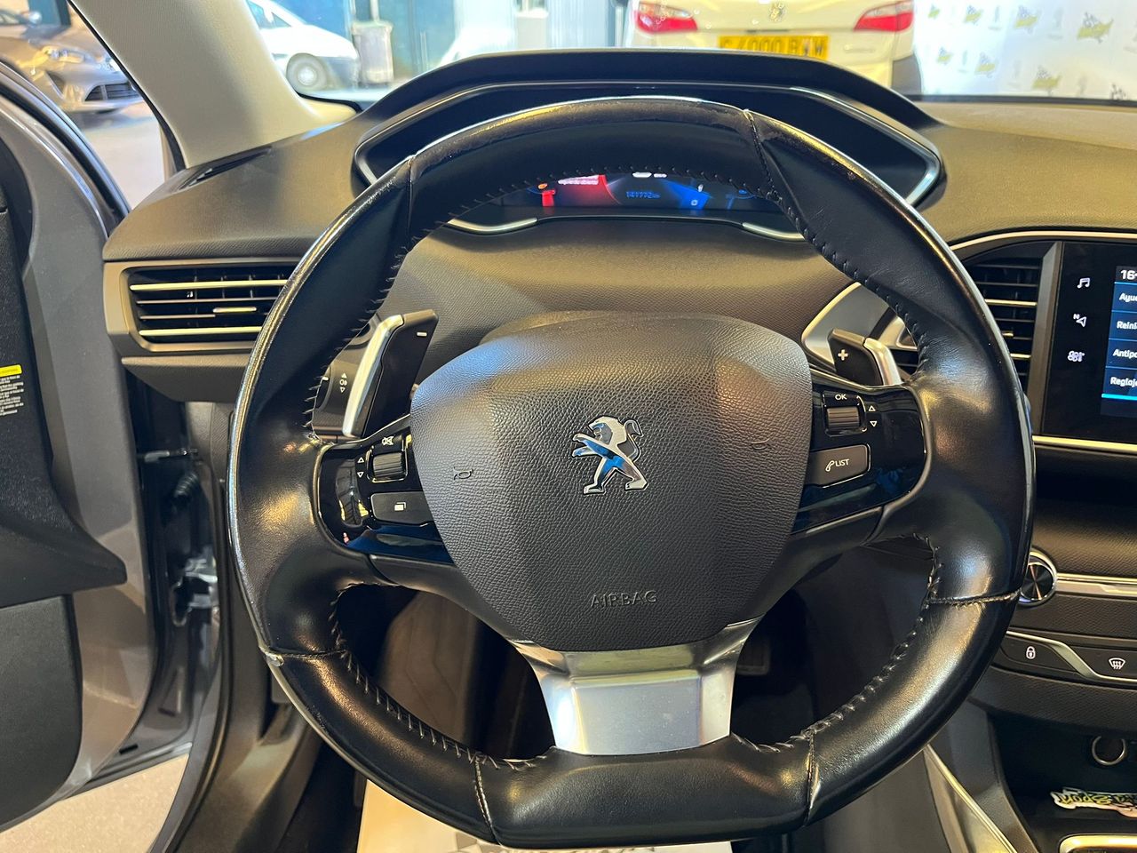 Peugeot 308 SW Active Pack BlueHDi 130 S&S EAT8 - Foto 23