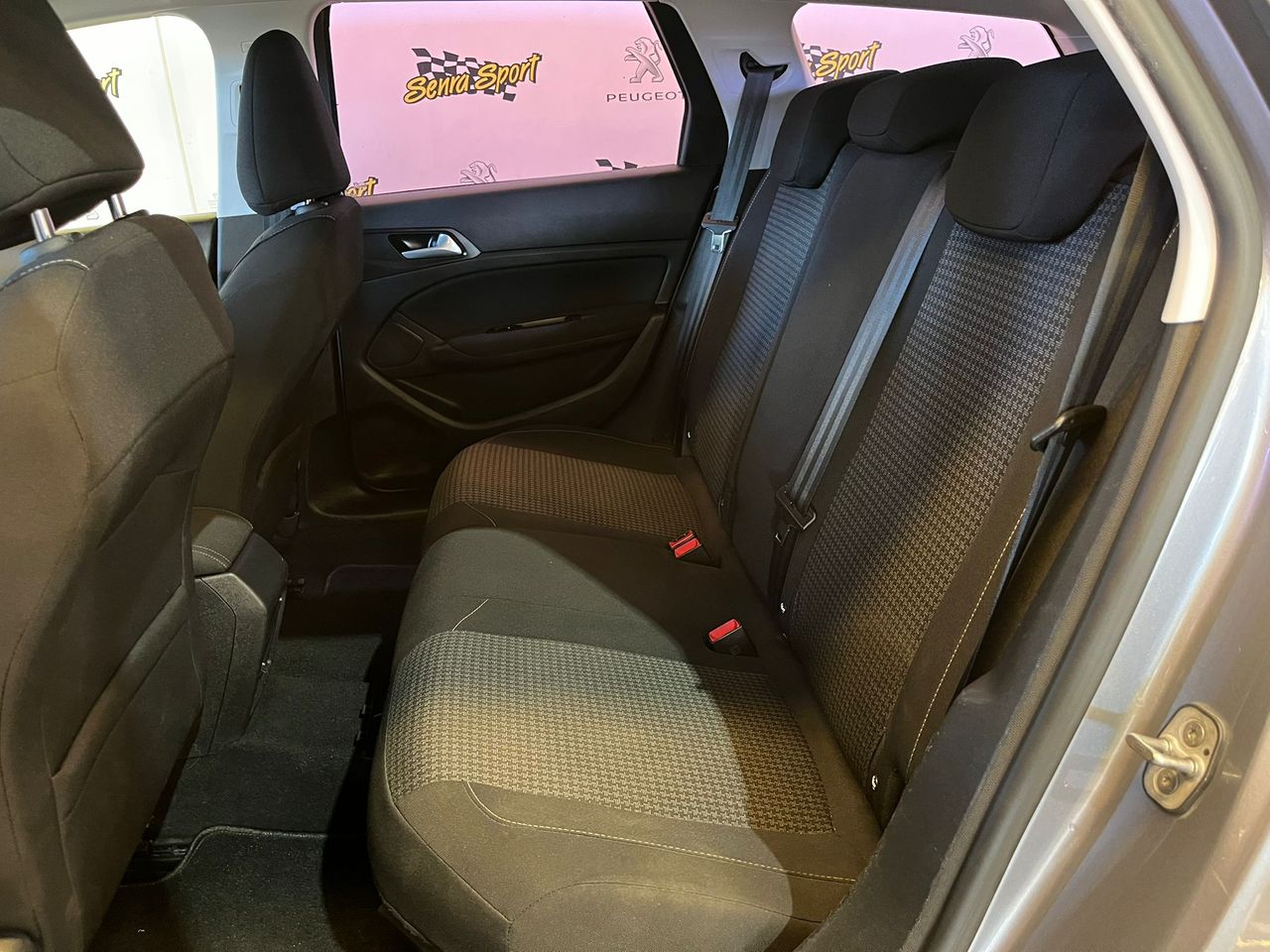 Peugeot 308 SW Active Pack BlueHDi 130 S&S EAT8 - Foto 11