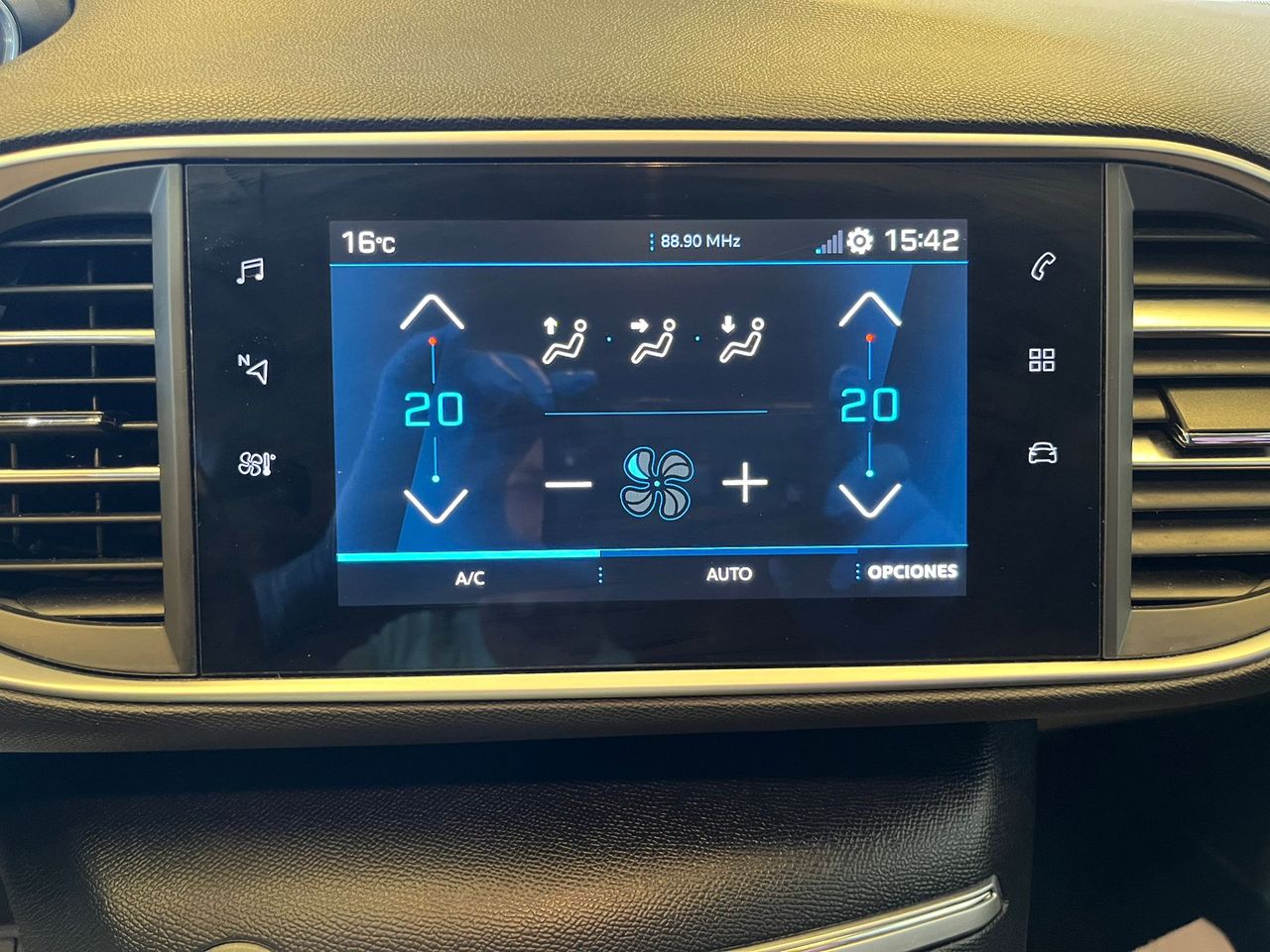 Peugeot 308 SW Active Pack BlueHDi 130 S&S EAT8 - Foto 17