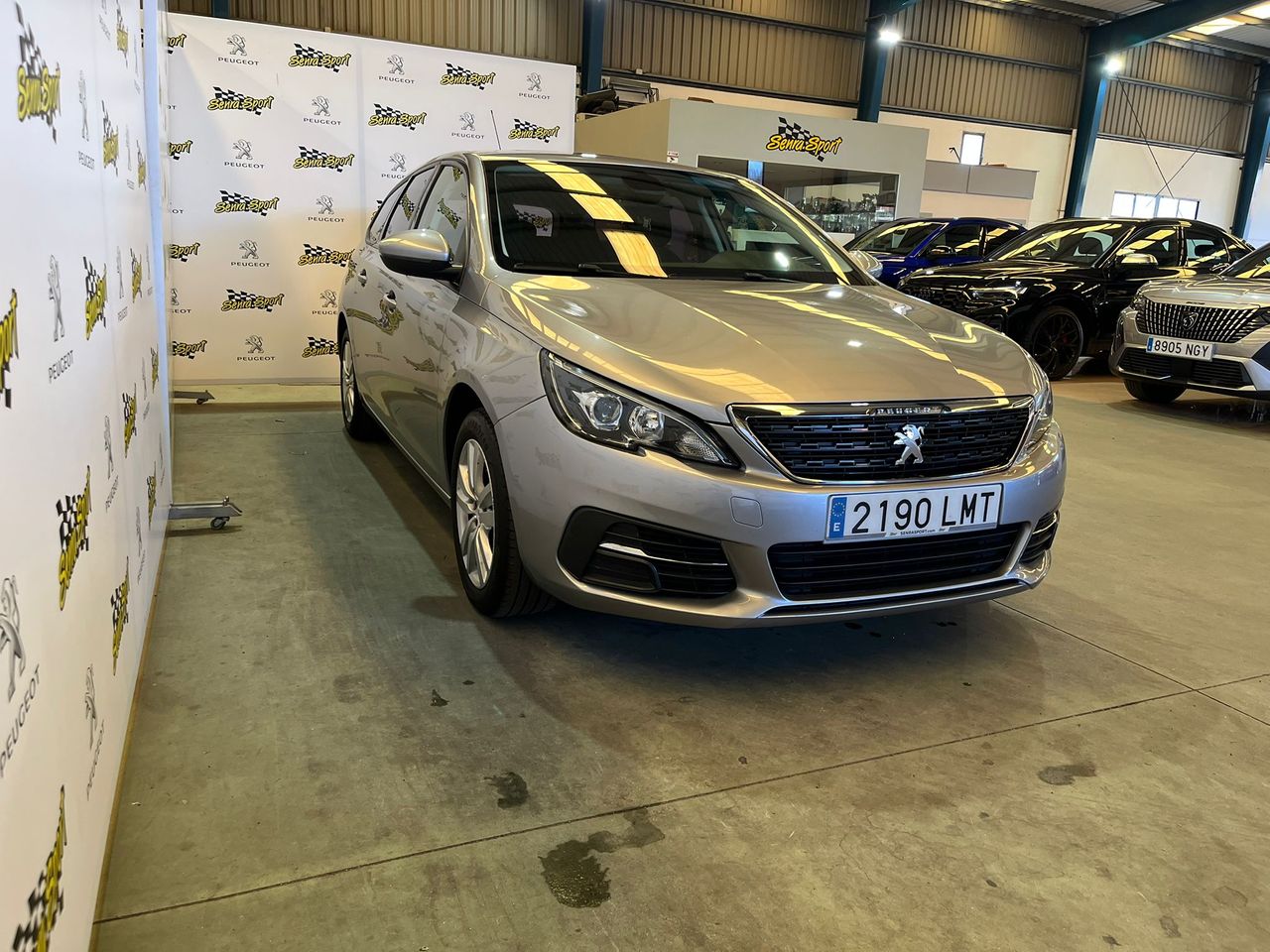 Peugeot 308 SW Active Pack BlueHDi 130 S&S EAT8 - Foto 6
