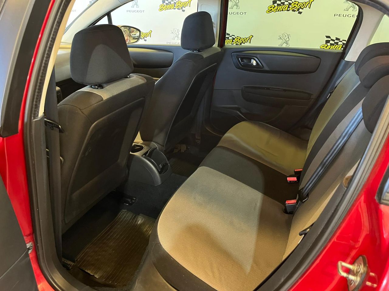 Citroën C4 1.6 HDi 90 Cool - Foto 11