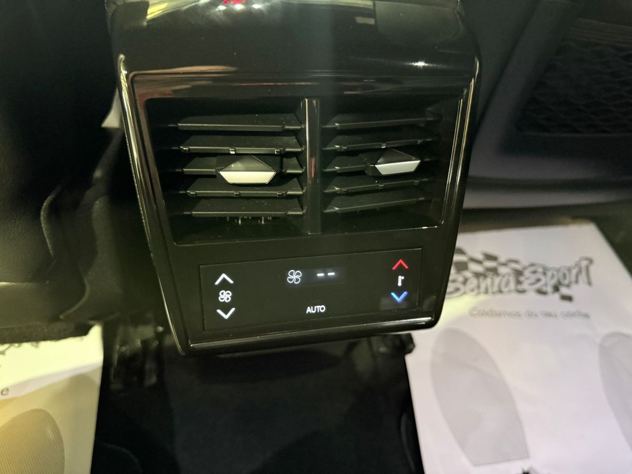 DS DS 7 Crossback BlueHDi 132kW (180CV) Auto. GRAND CHIC - Foto 10