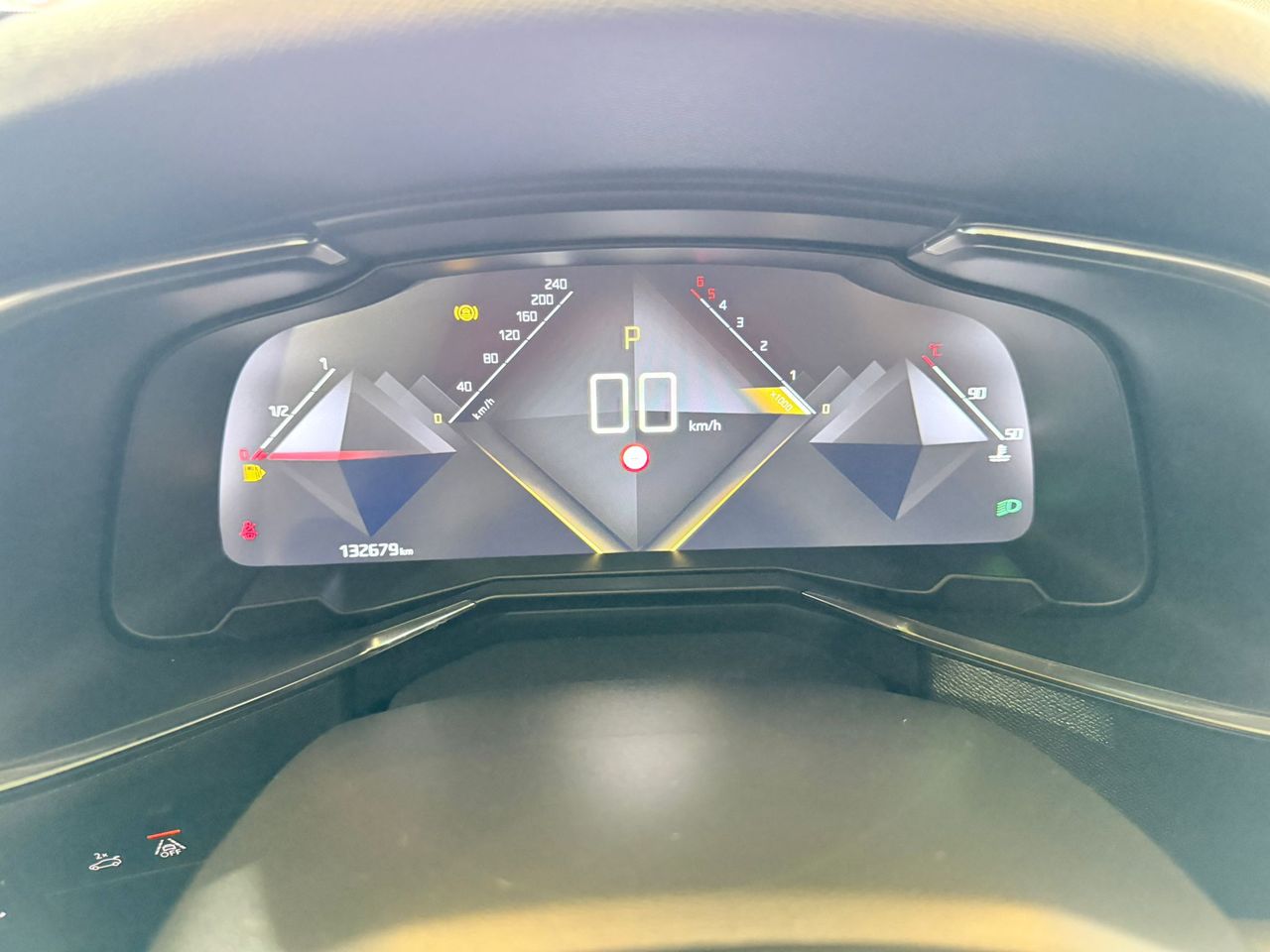 DS DS 7 Crossback BlueHDi 132kW (180CV) Auto. GRAND CHIC - Foto 17