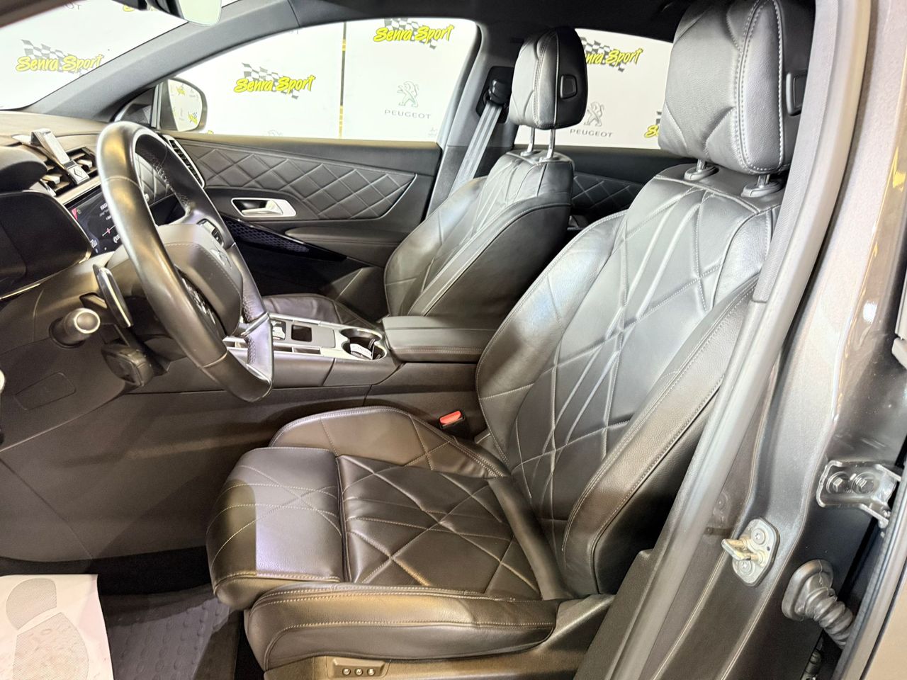 DS DS 7 Crossback BlueHDi 132kW (180CV) Auto. GRAND CHIC - Foto 4