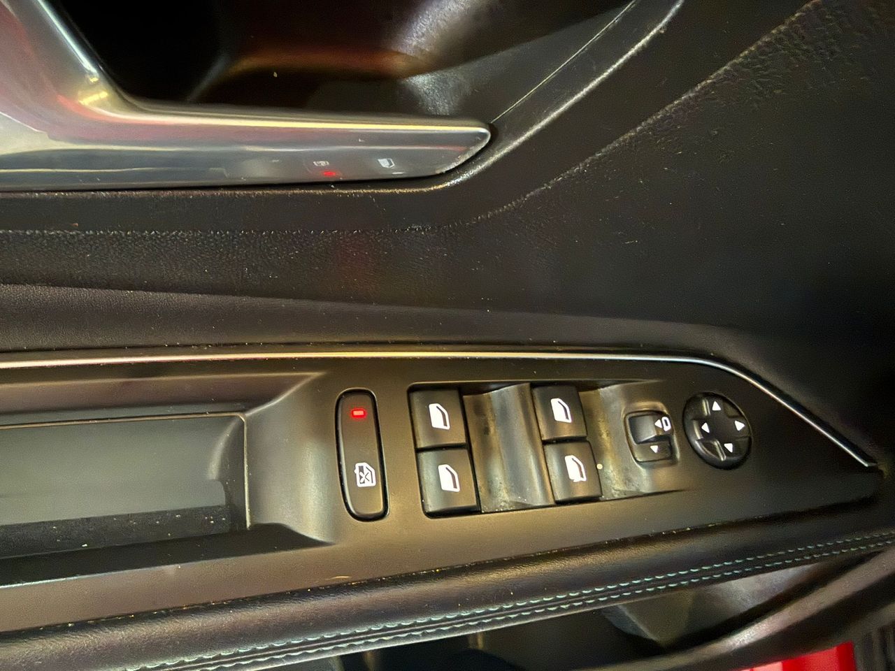 Peugeot 3008 1.5 BlueHDi 96kW S&S Allure Pack EAT8 - Foto 11